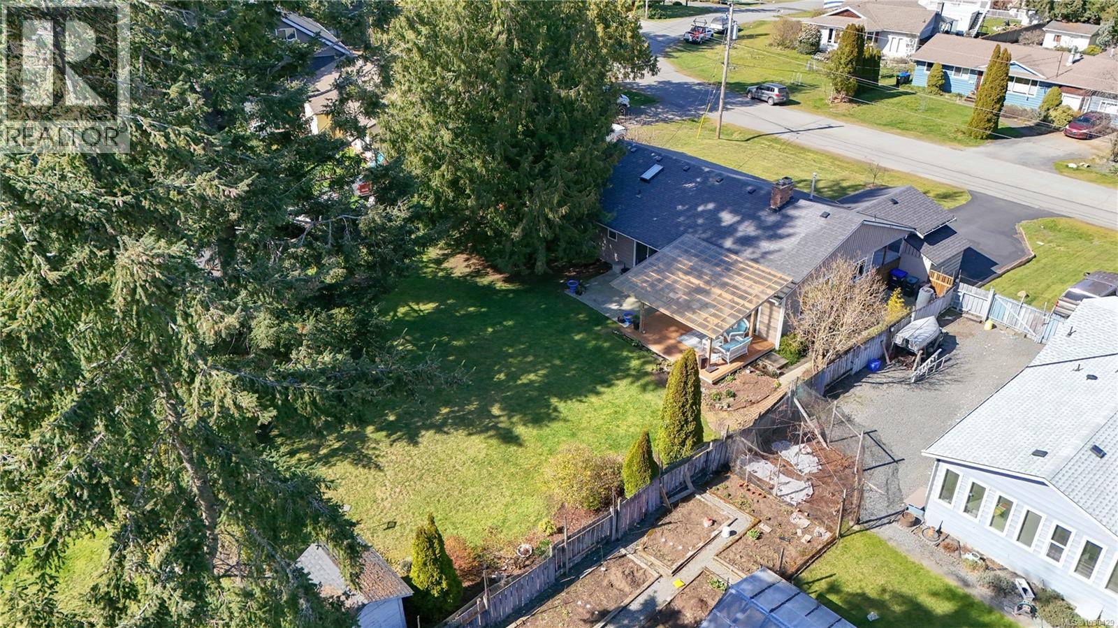 7493 ANDREA CRES - 45