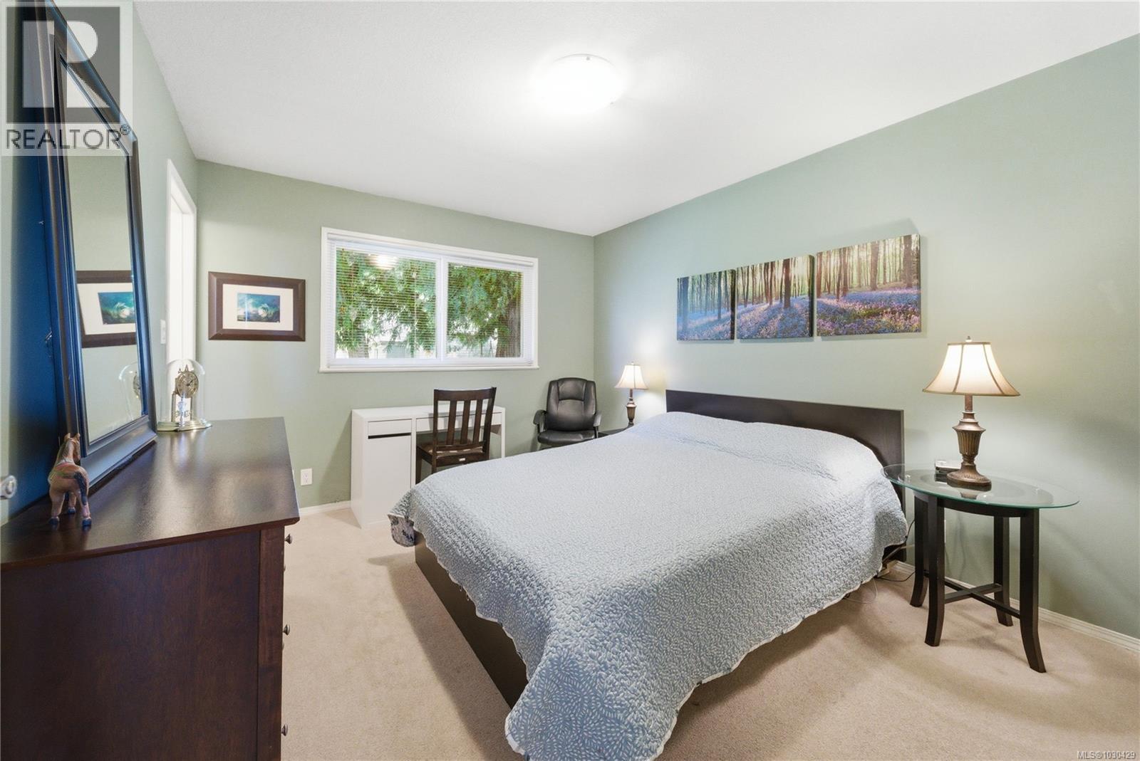 7493 ANDREA CRES - 7