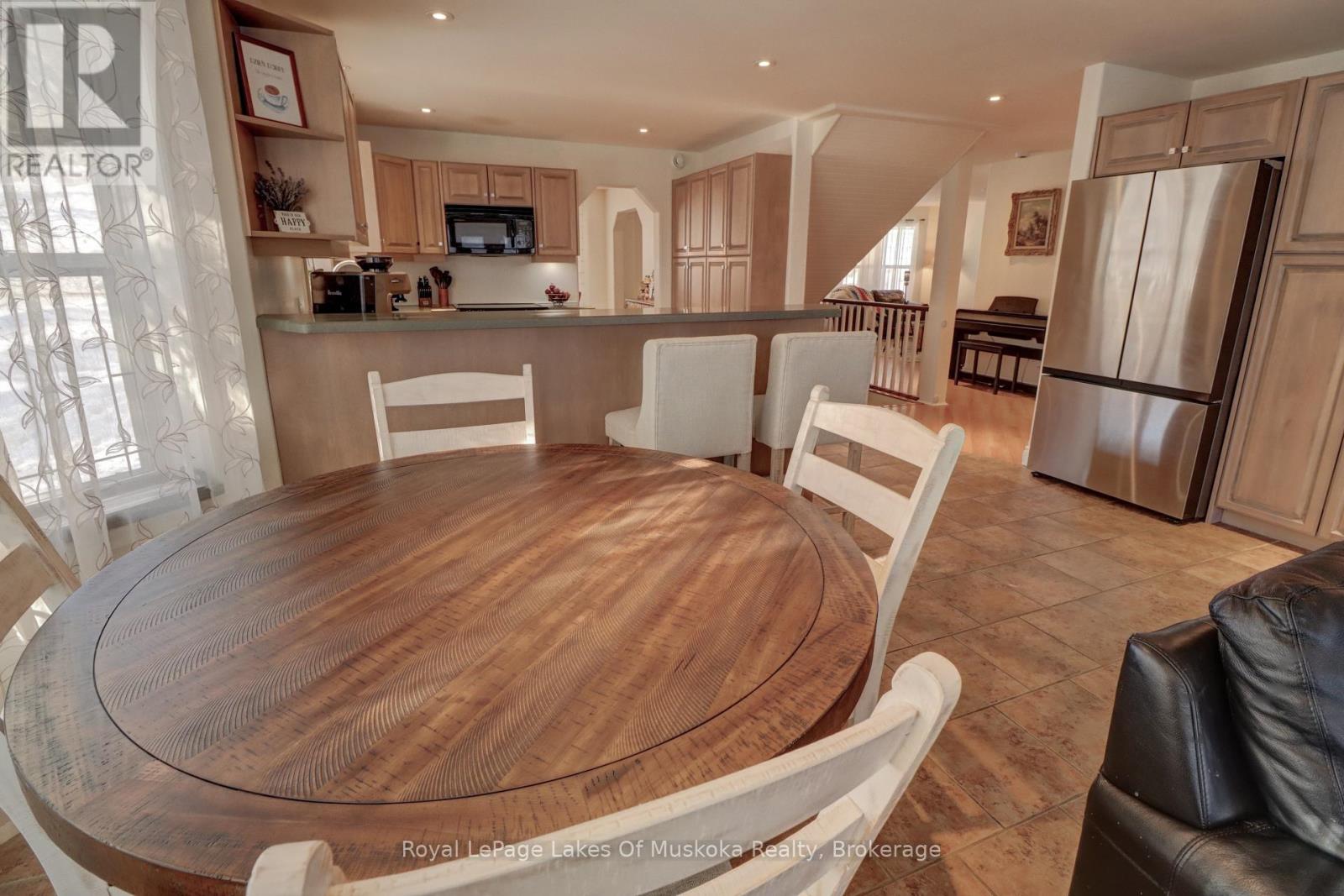 317 FALCON ROAD - 12