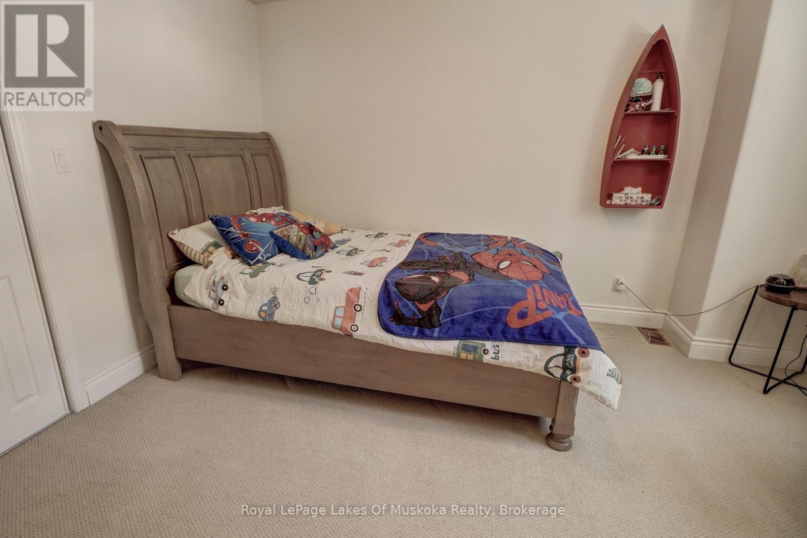 317 FALCON ROAD - 32