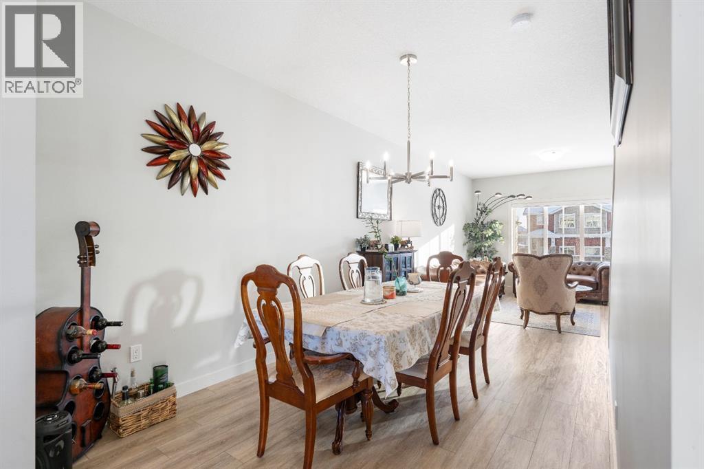 224 River Heights Drive, Cochrane