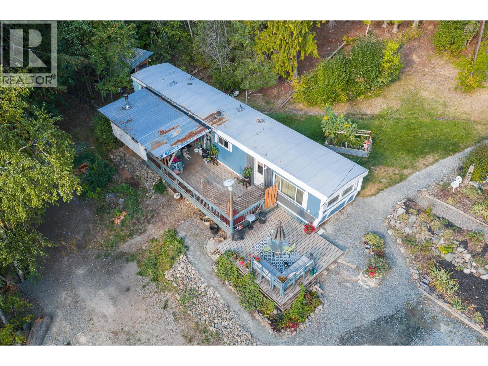 1137 36th Avenue N, Creston