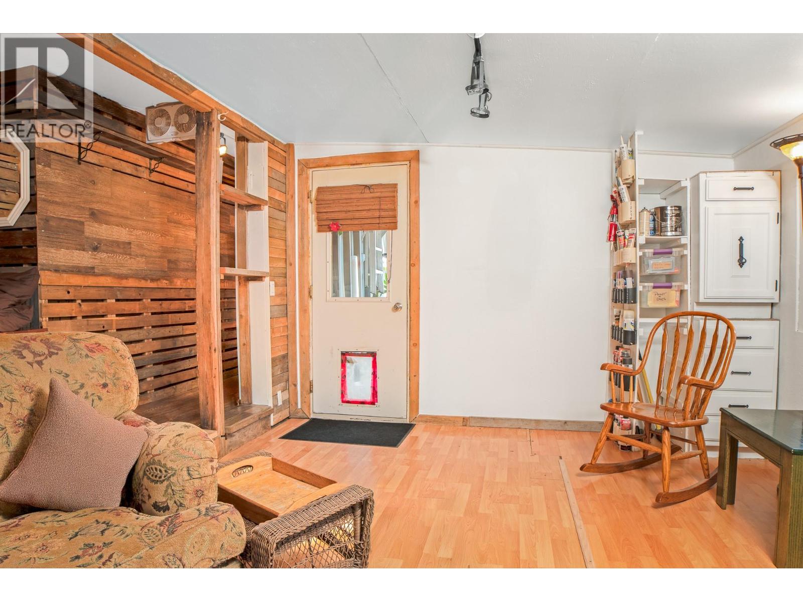 1137 36th Avenue N, Creston