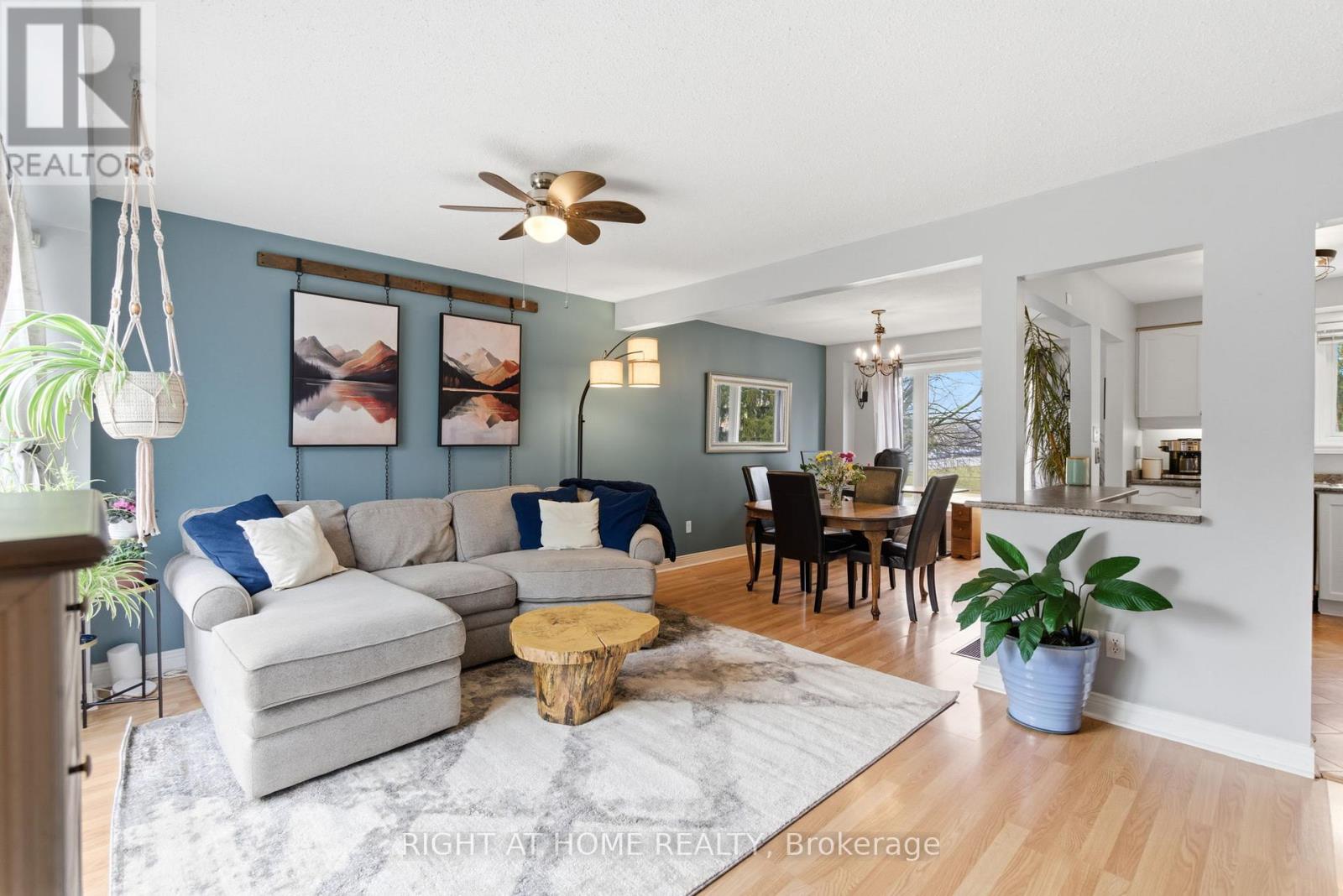 #12 303 GARDEN STREET - 7
