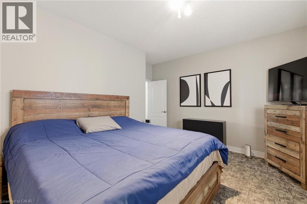 184 TOWNSEND Drive - 26
