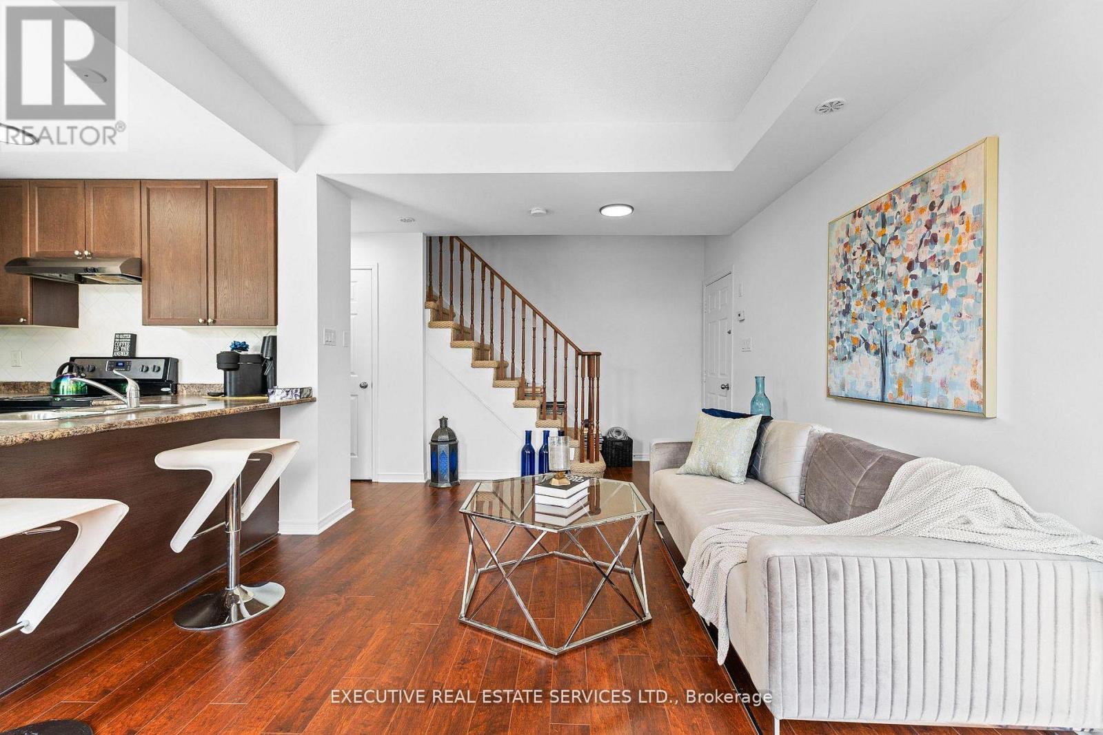 Single Family House for Sale in    HOWDEN BOULEVARD Brampton (Westgate) 