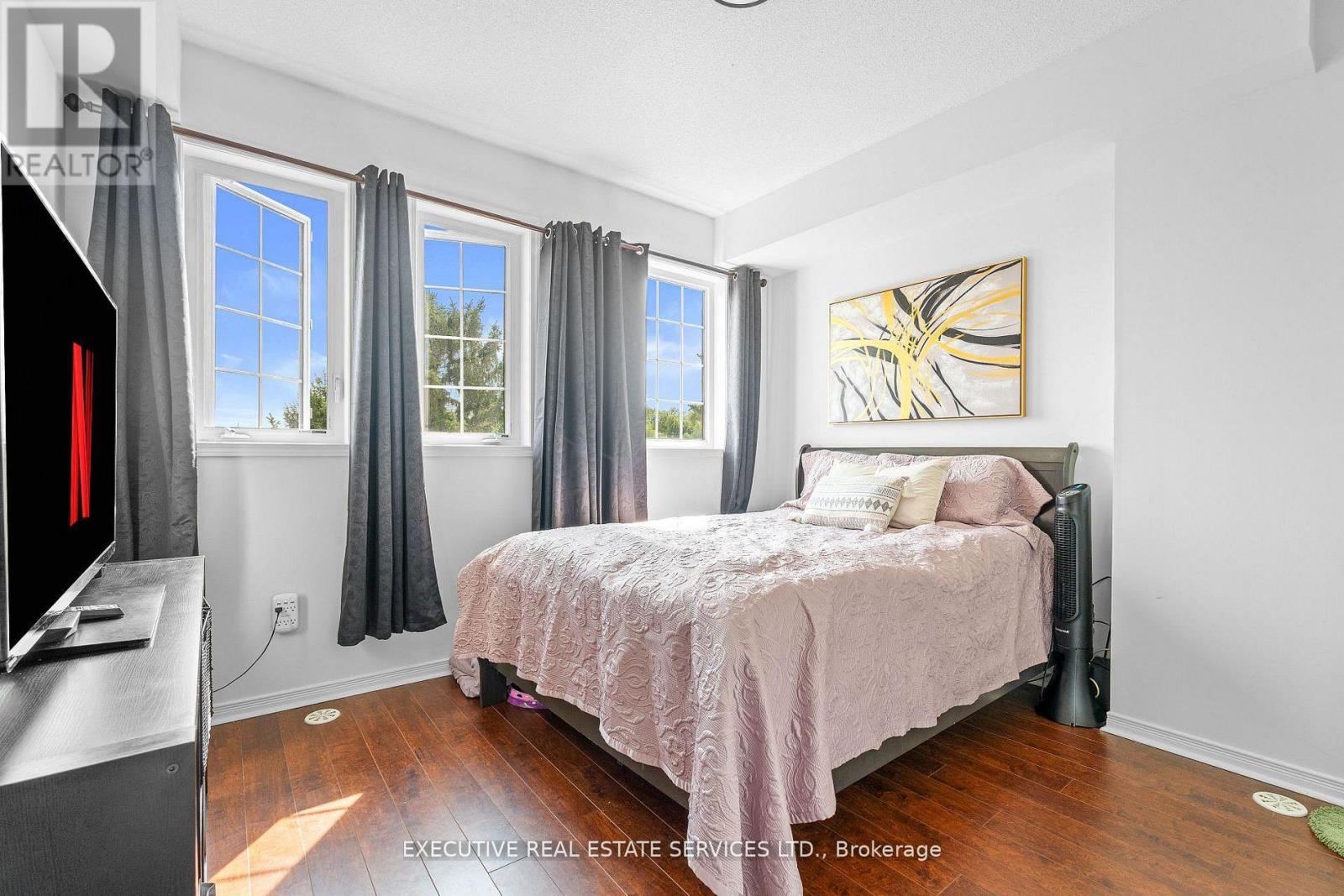 Single Family House for Sale in    HOWDEN BOULEVARD Brampton (Westgate) 