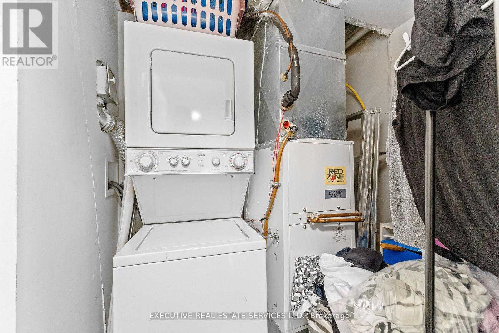 Single Family House for Sale in    HOWDEN BOULEVARD Brampton (Westgate) 