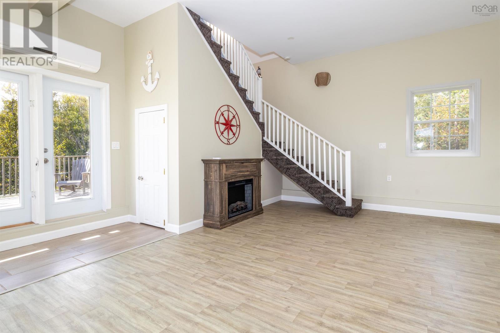 Property 20 of 35 of 696 Point Aconi Road