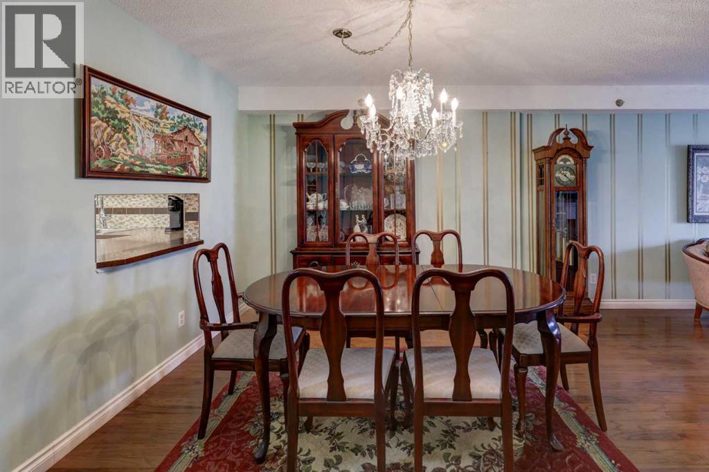 Single Family House for Sale in    Avenue SW South Calgary Calgary 