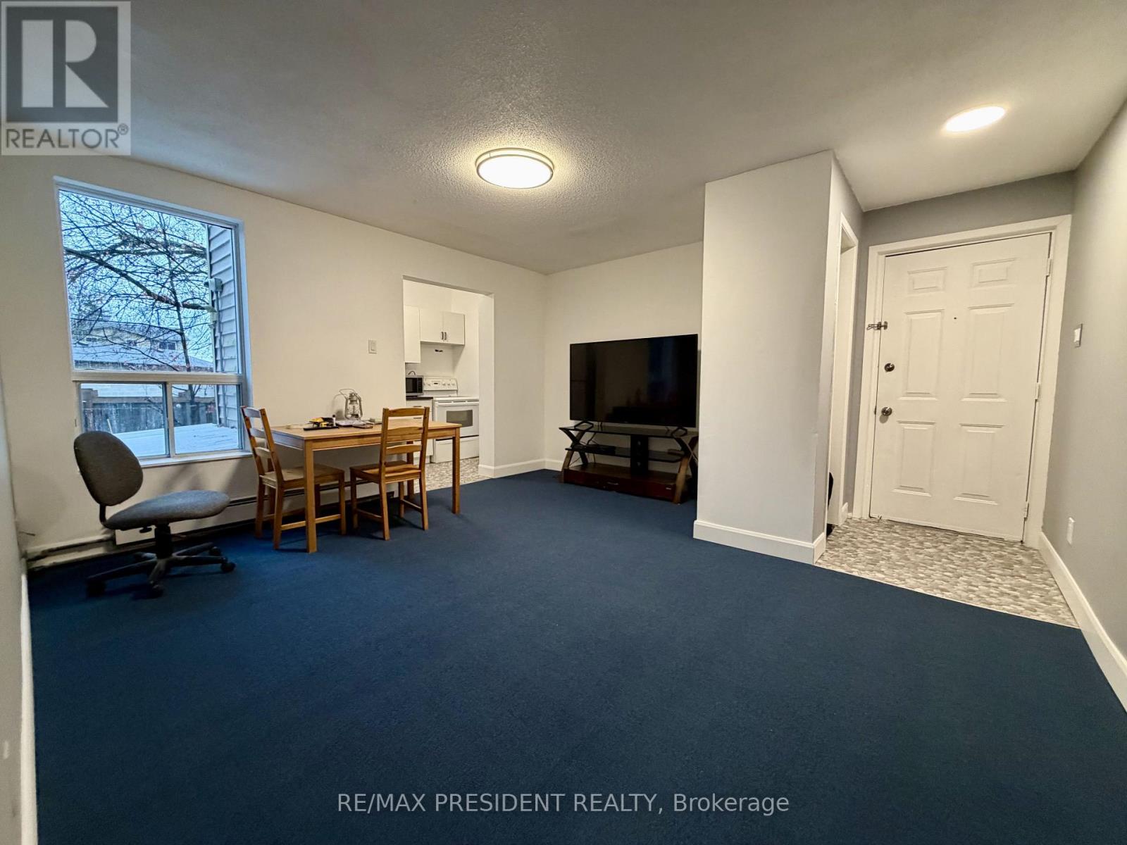 37 BOND STREET S - 12