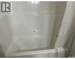 3 1250 Aaro Avenue, Elbow, SK S0H1J0 Photo 17