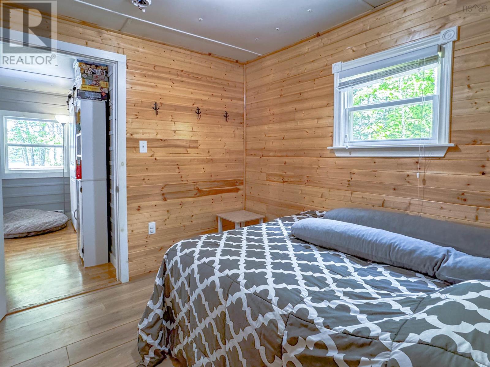 Property 16 of 20 of 337 Secret Road