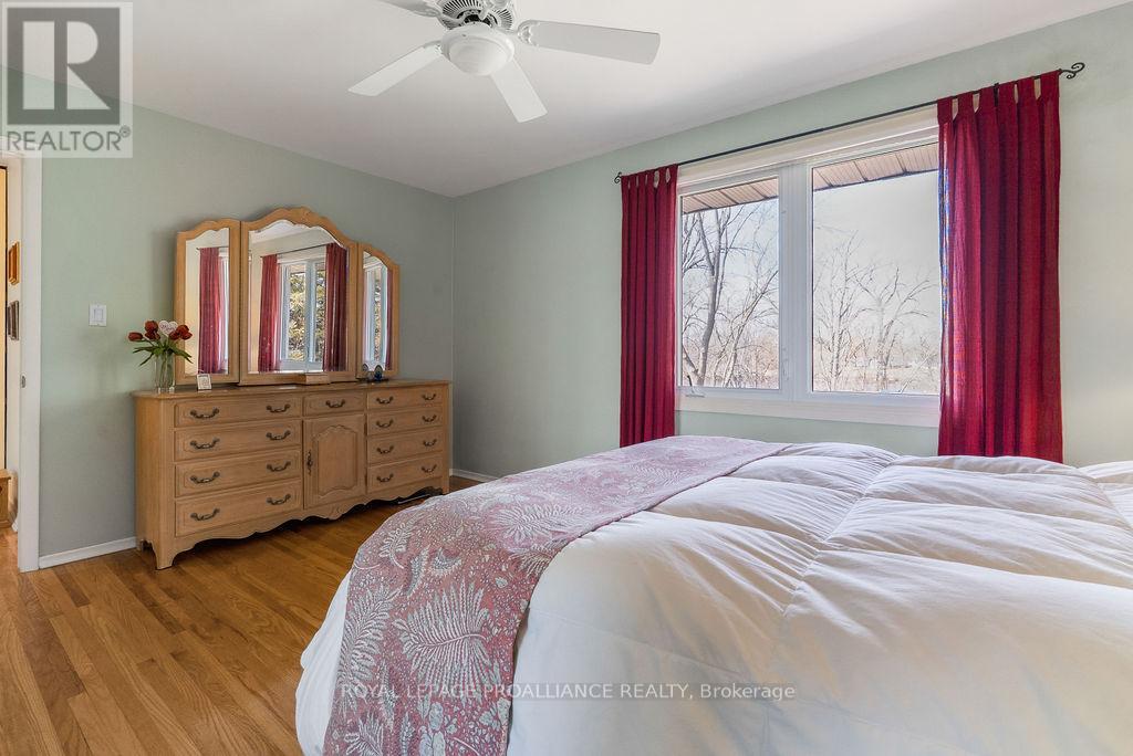 38 GREENFIELD PARK - 20