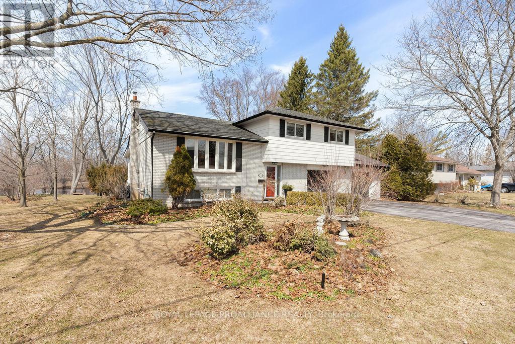 38 GREENFIELD PARK - 3