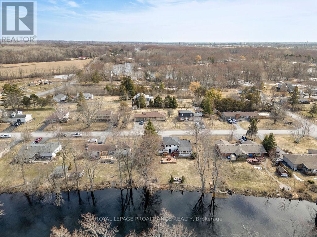 38 GREENFIELD PARK — photo 42
