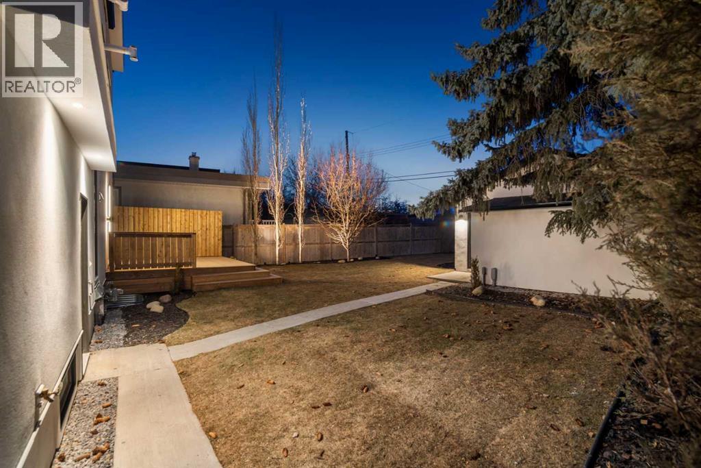 Single Family House for Sale in  Spruce Drive SW Spruce Cliff Calgary 