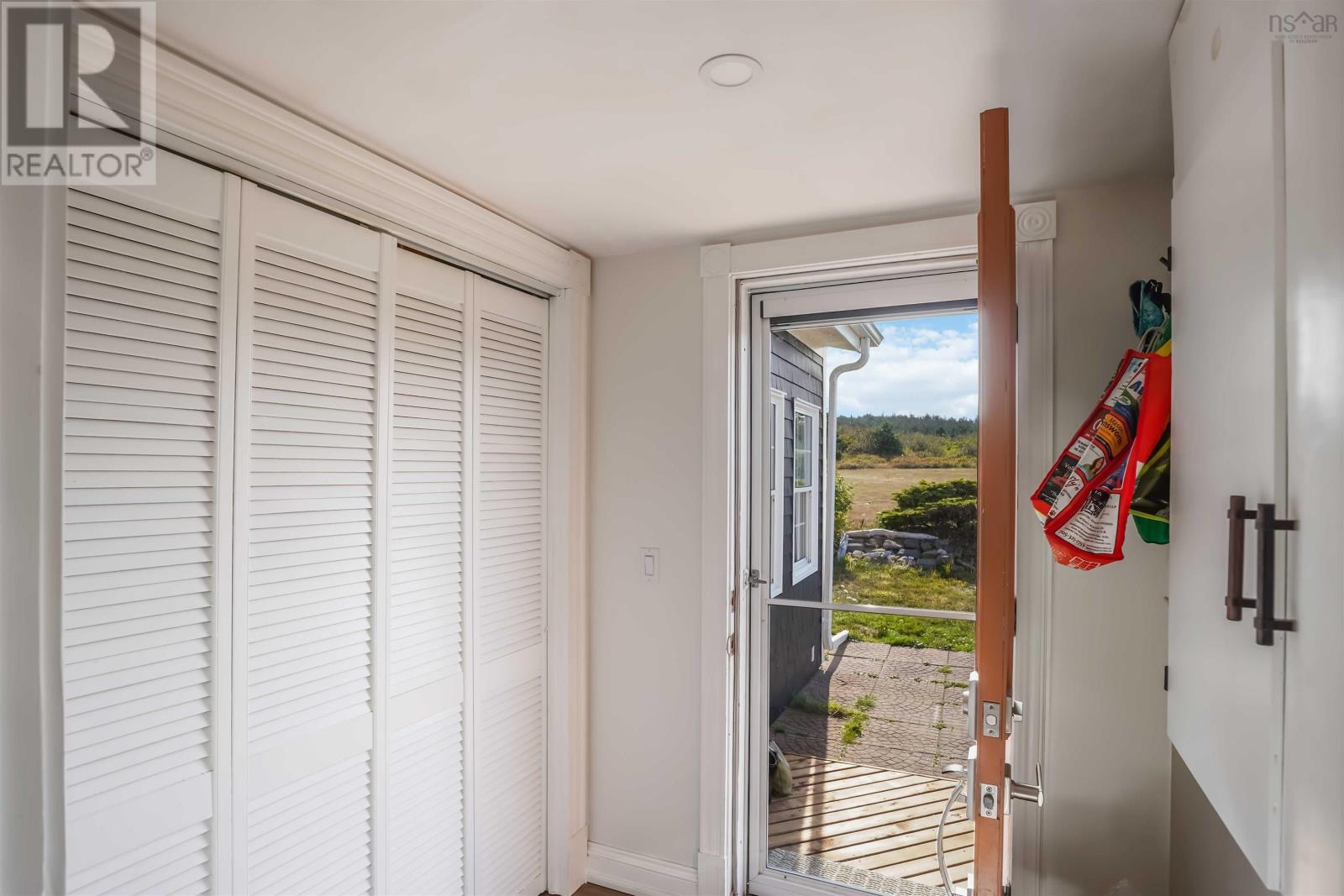 Property 19 of 51 of 427 Overcove Road