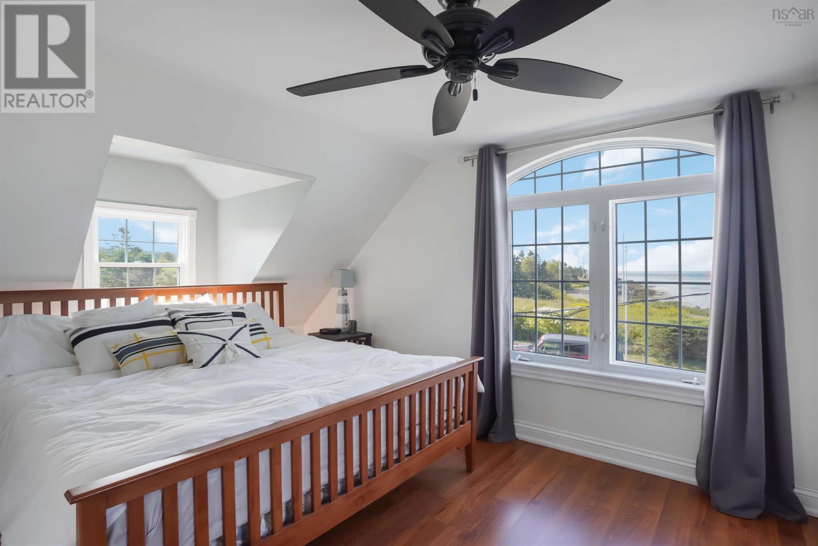 Property 37 of 51 of 427 Overcove Road