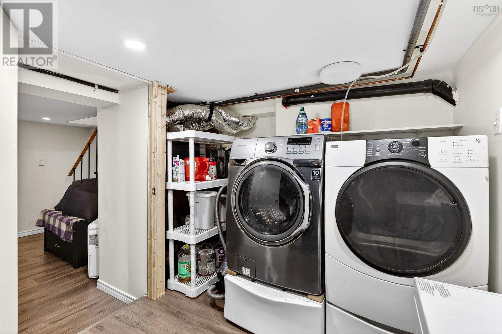 Property 33 of 46 of 16 Wilcot Lane