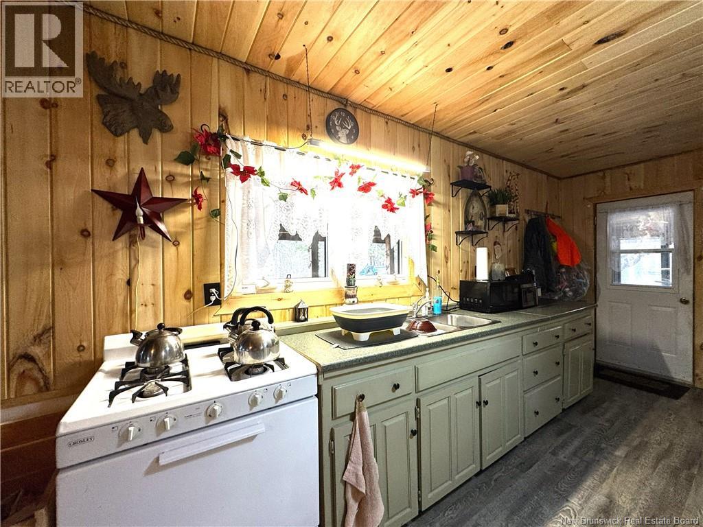 58 Dufour Road - 18