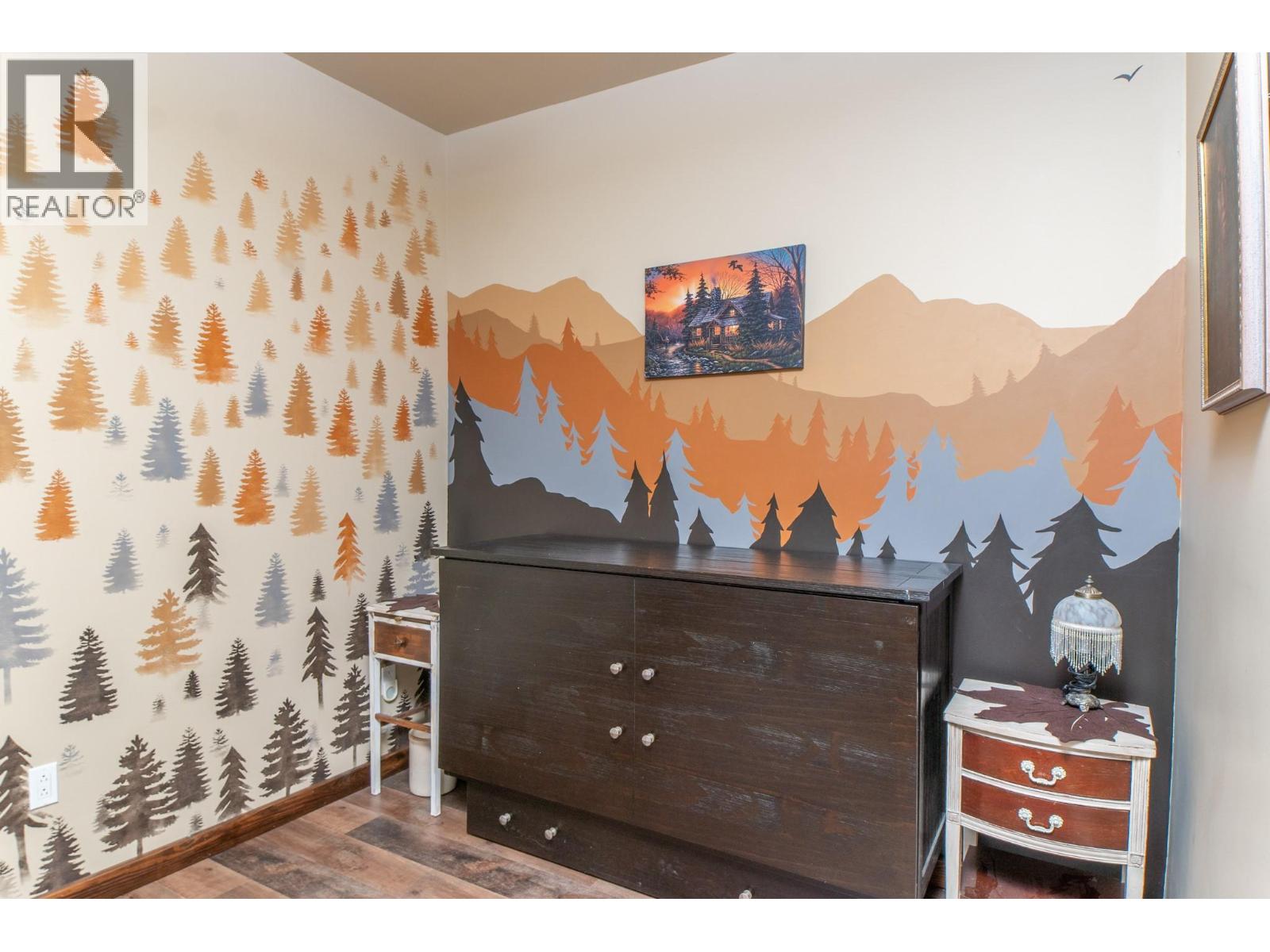 1627 Hood Road Road, Creston