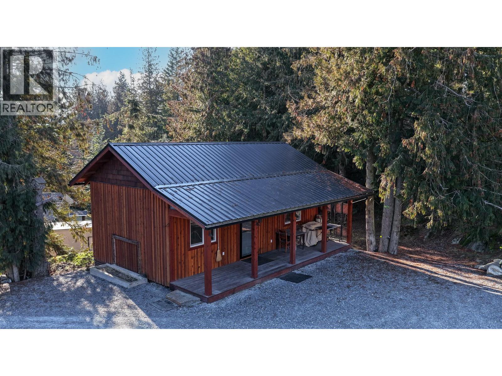 1627 Hood Road Road, Creston