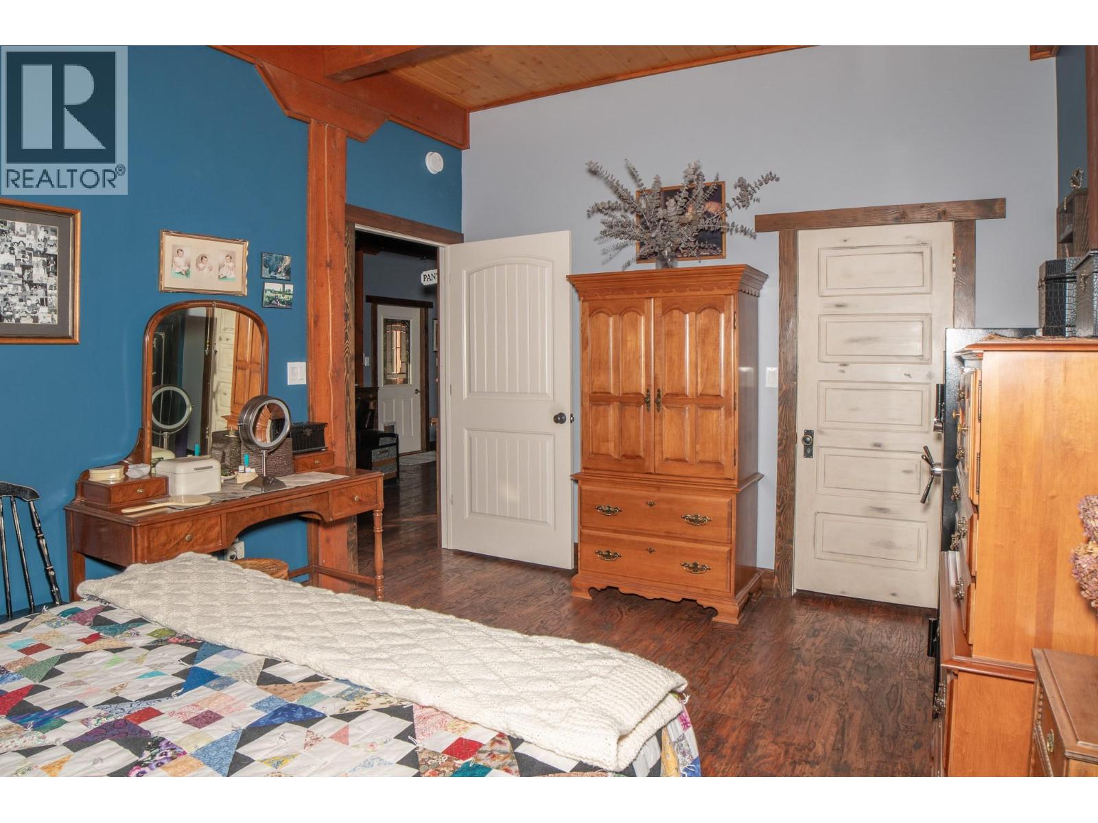 1627 Hood Road Road, Creston