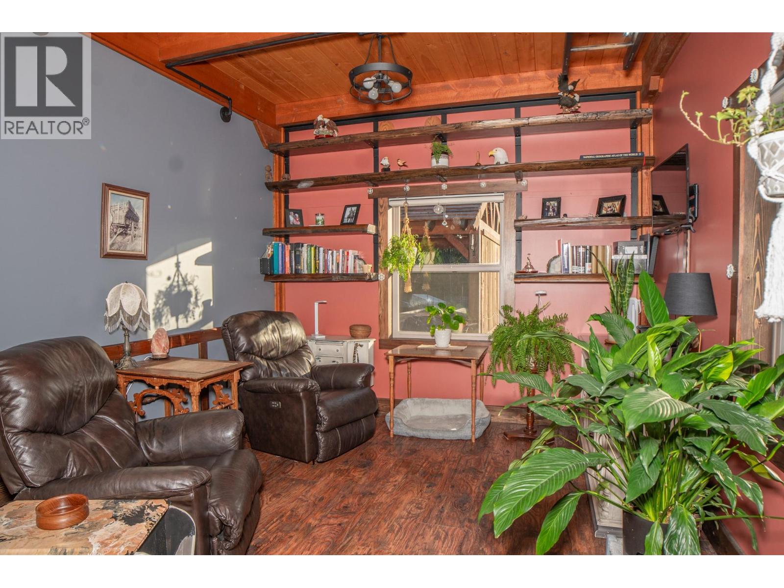 1627 Hood Road Road, Creston