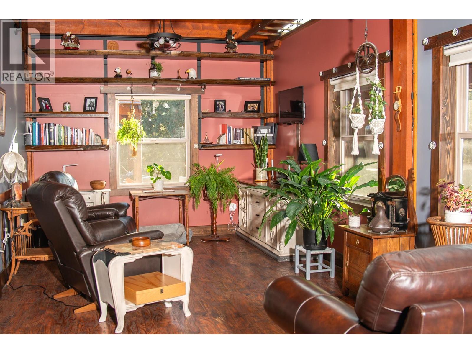 1627 Hood Road Road, Creston