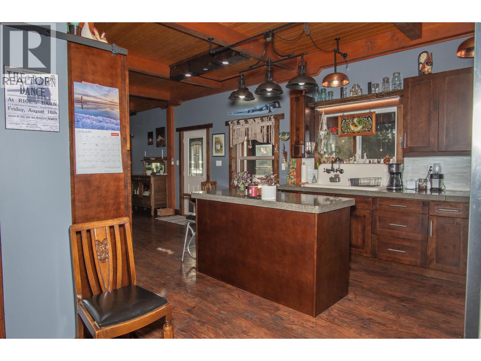 1627 Hood Road Road, Creston