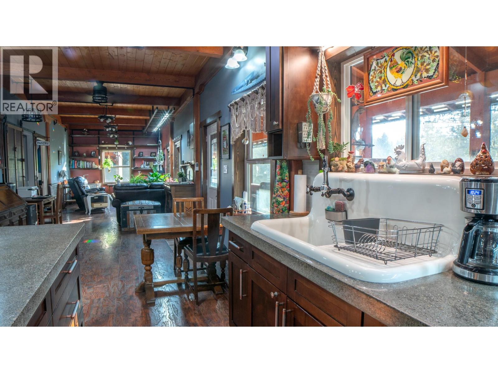 1627 Hood Road Road, Creston