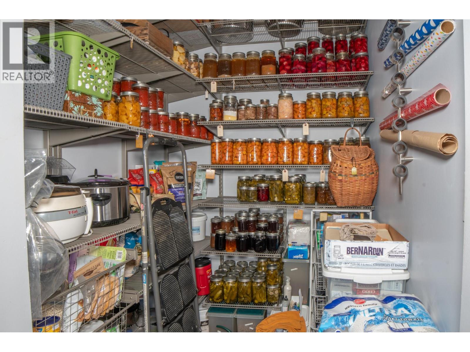 1627 Hood Road Road, Creston