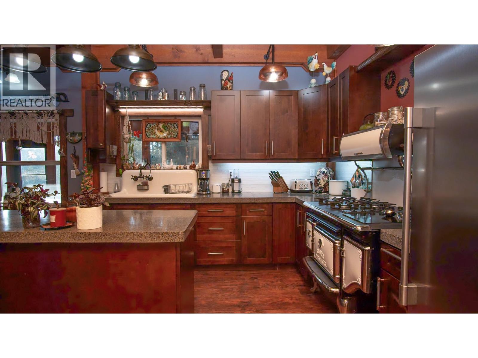 1627 Hood Road Road, Creston