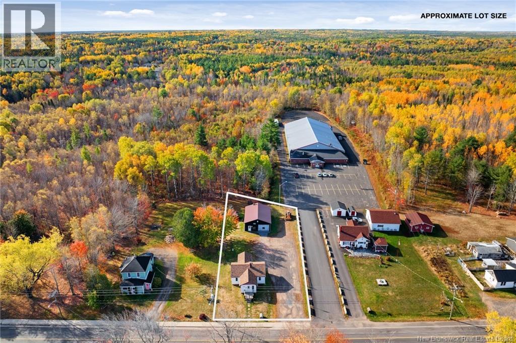 15 CENTENNIAL DRIVE - 47
