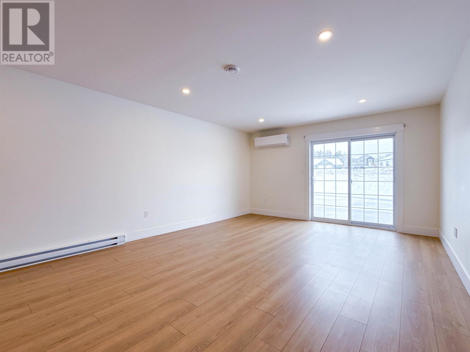 178 STANMOL DRIVE - 4