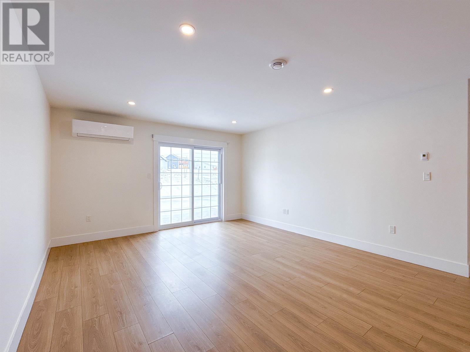 178 STANMOL DRIVE - 5