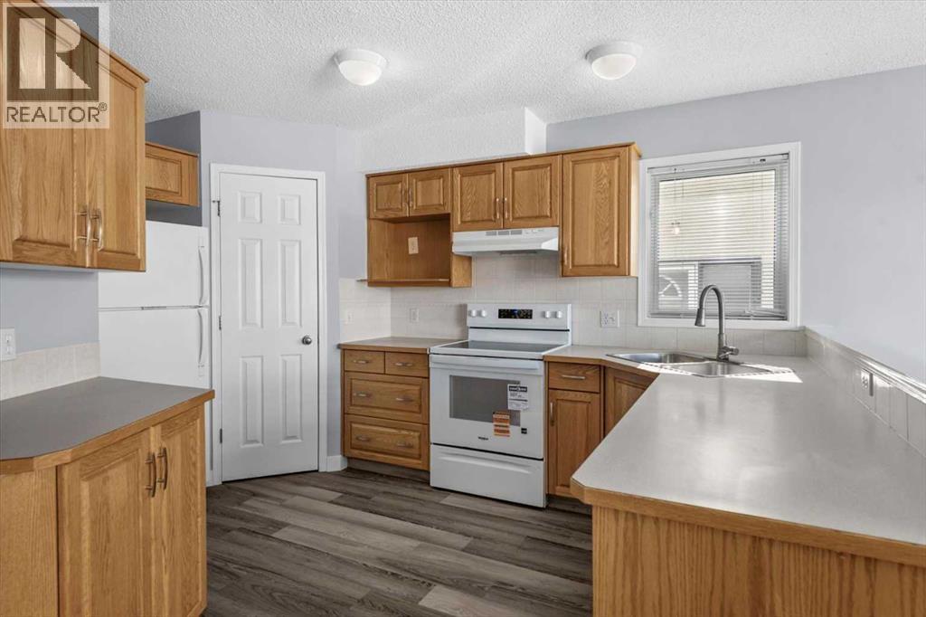 Single Family House for Sale in   Street SW Glenbrook Calgary 