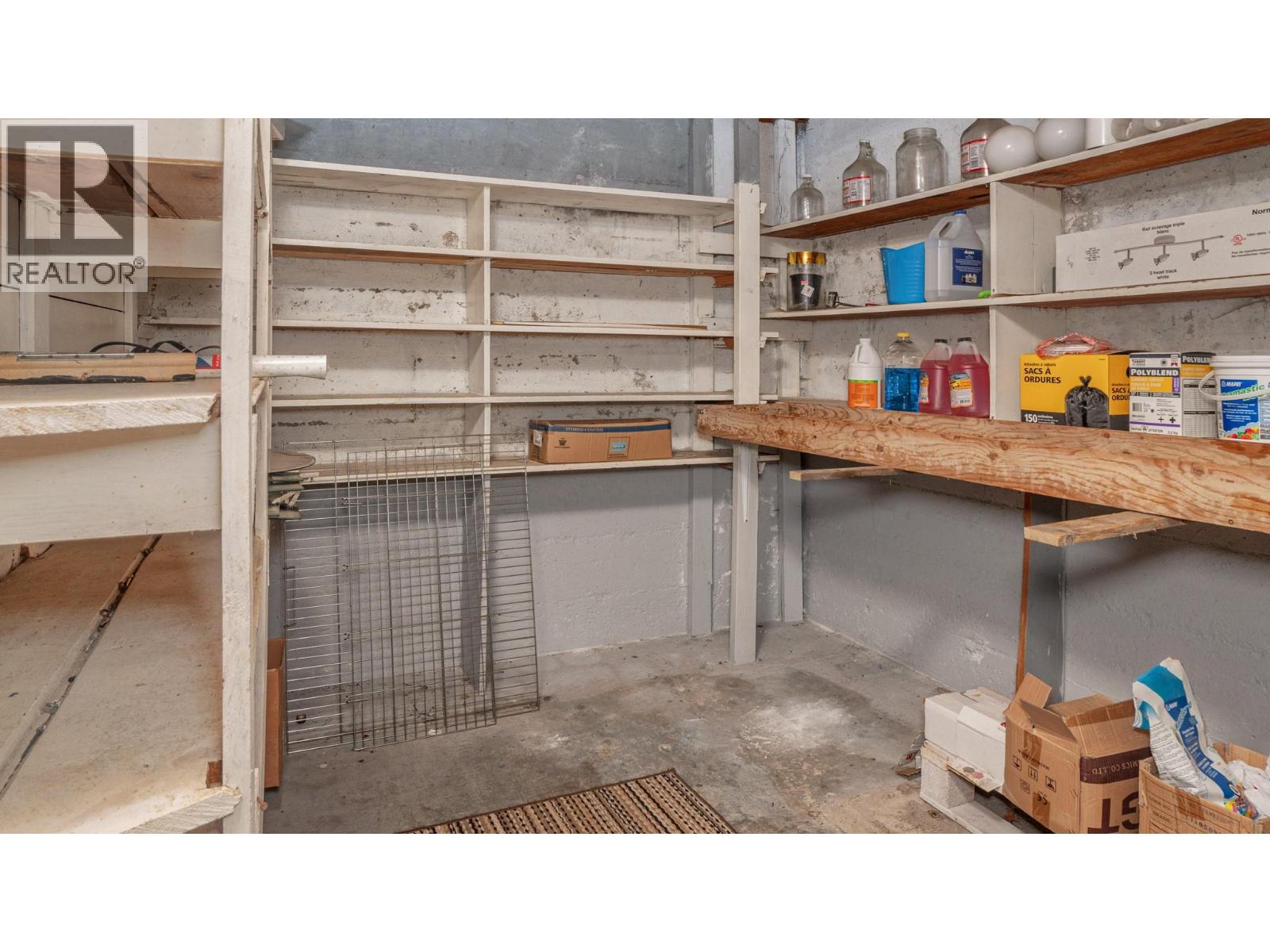 3404 4th Avenue, Castlegar