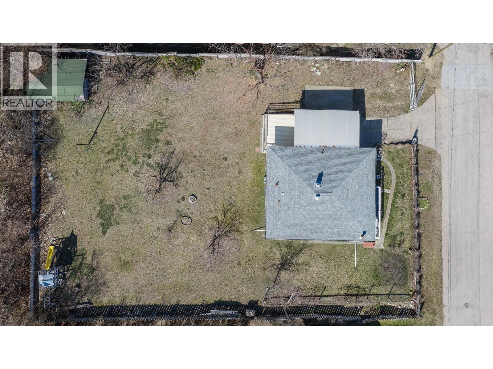 3404 4th Avenue, Castlegar