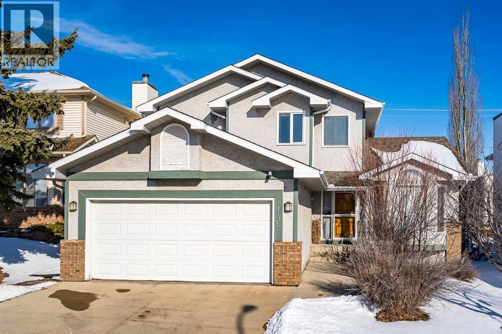 Single Family House for Sale in  Hawkdale Circle NW Hawkwood Calgary 