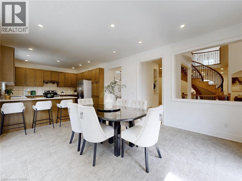 2238 LYNDHURST DRIVE - 20