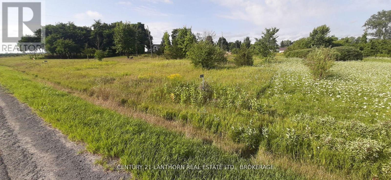 89 SOUTH SHORE ROAD S