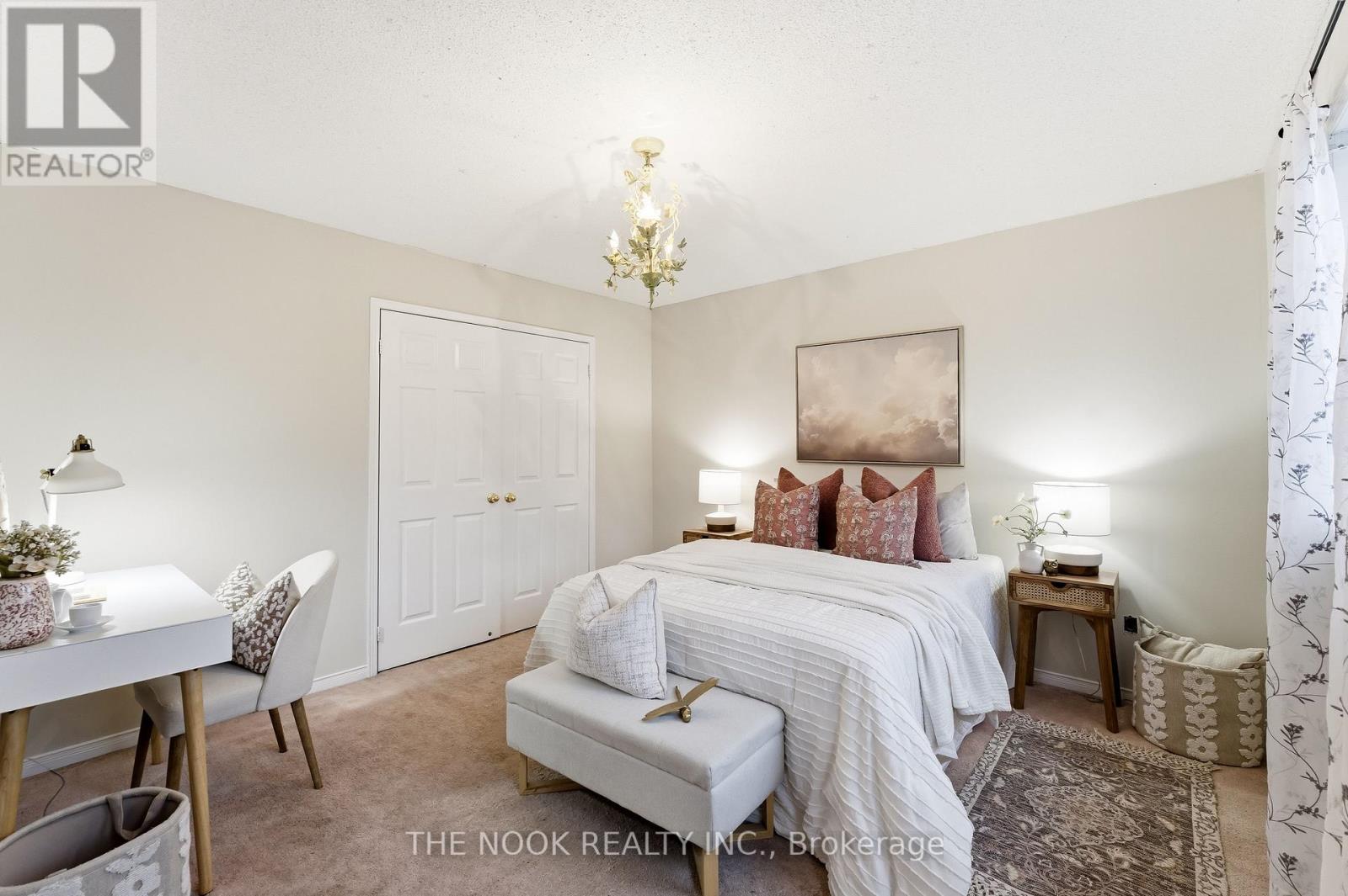 1565 OAKBURN STREET,Pickering (Highbush),,