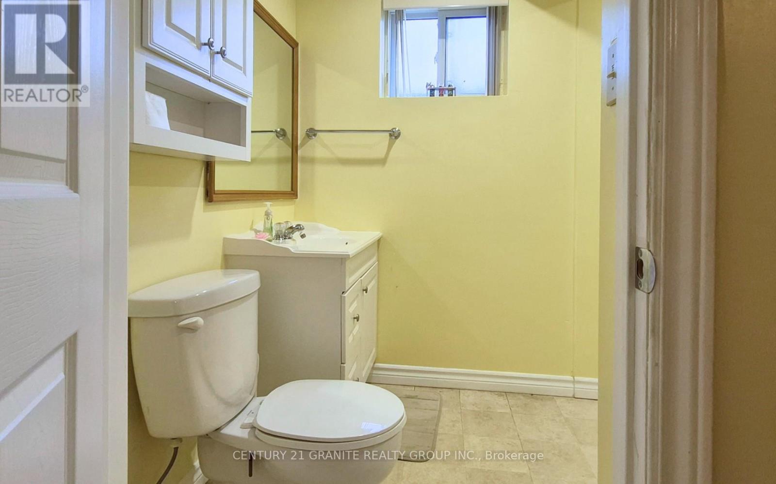 15 EAST HUNGERFORD ROAD - 30