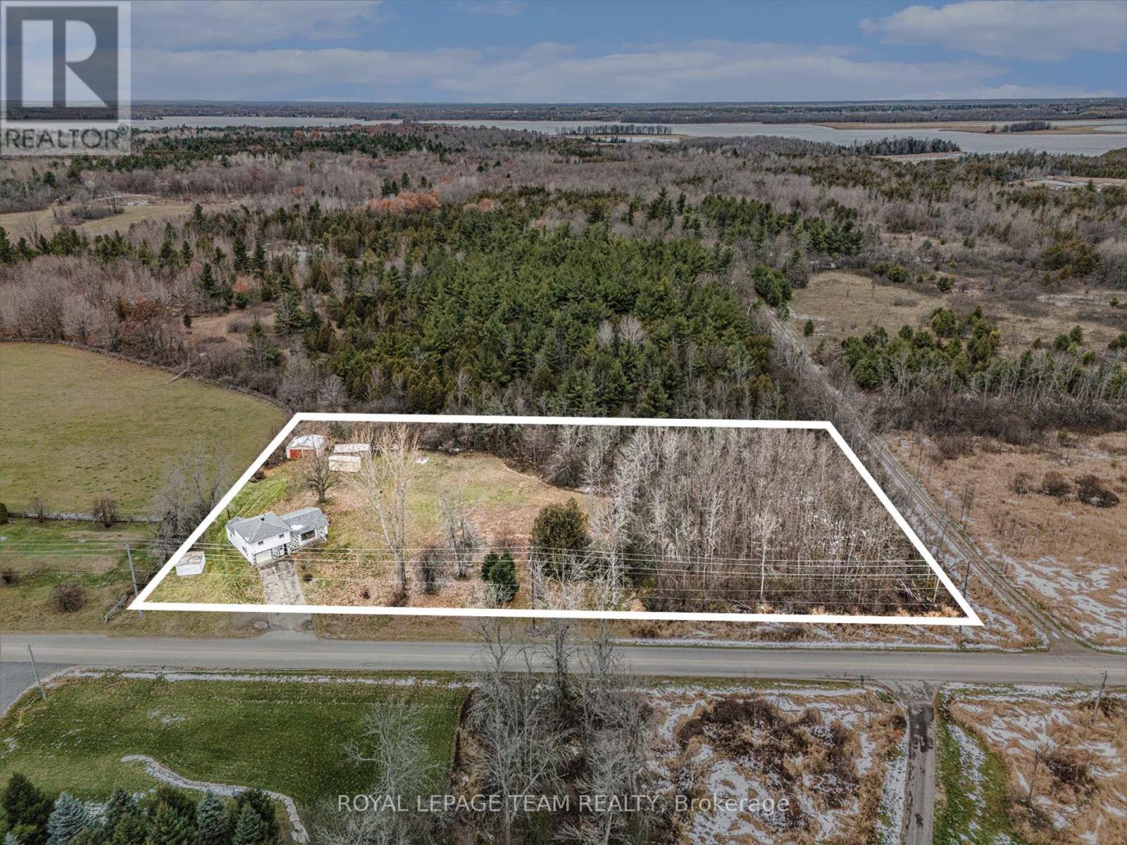 88 BAY ROAD - 4