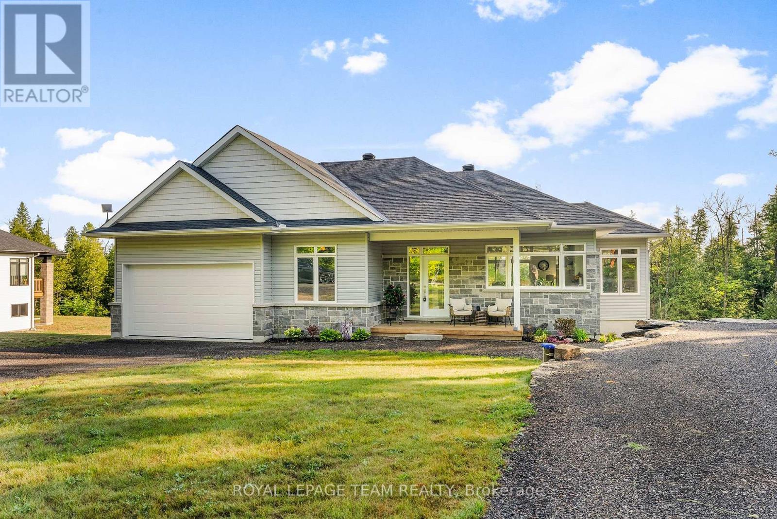 44 MORNING FLIGHT COURT