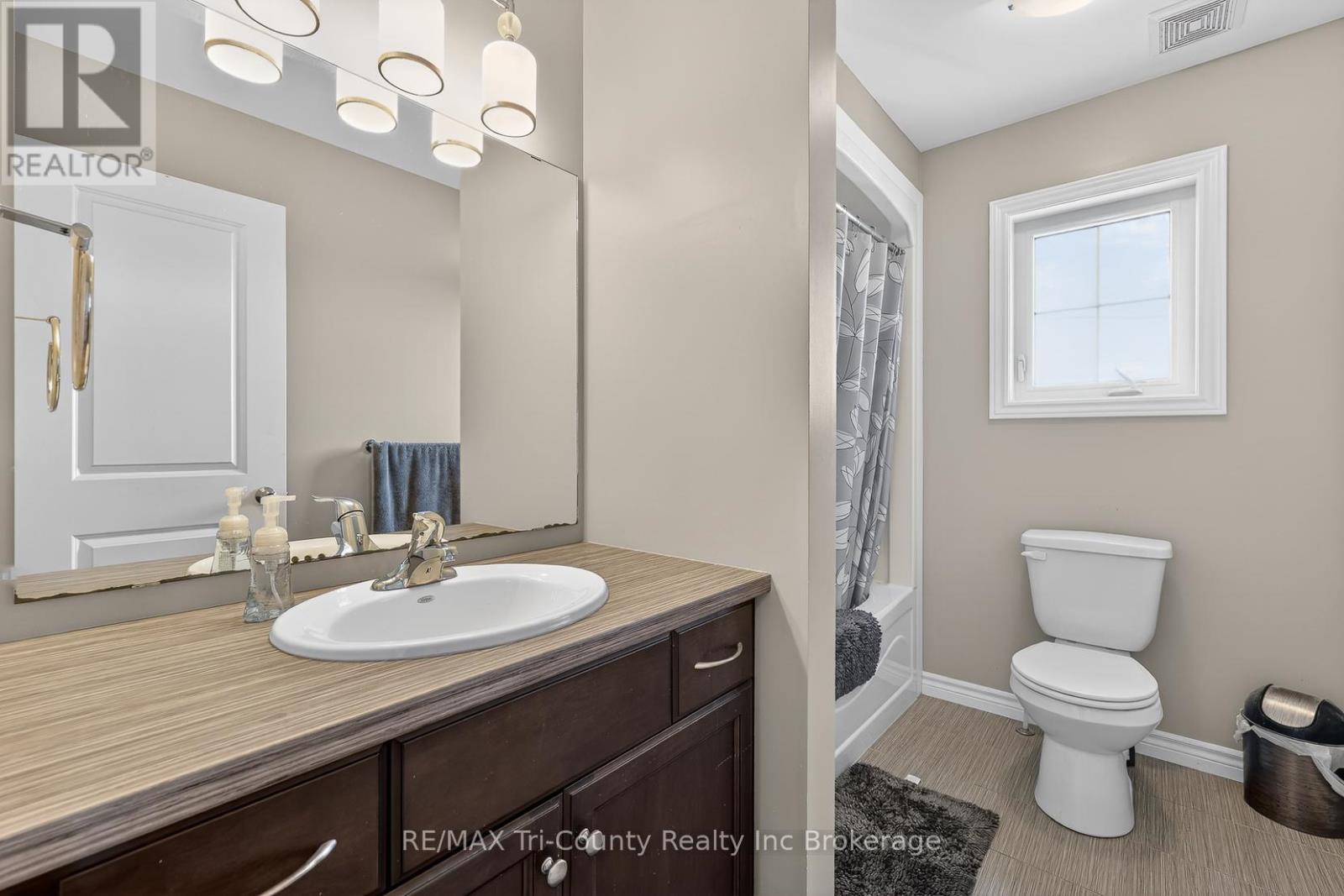 68 COLIN AVENUE — photo 22