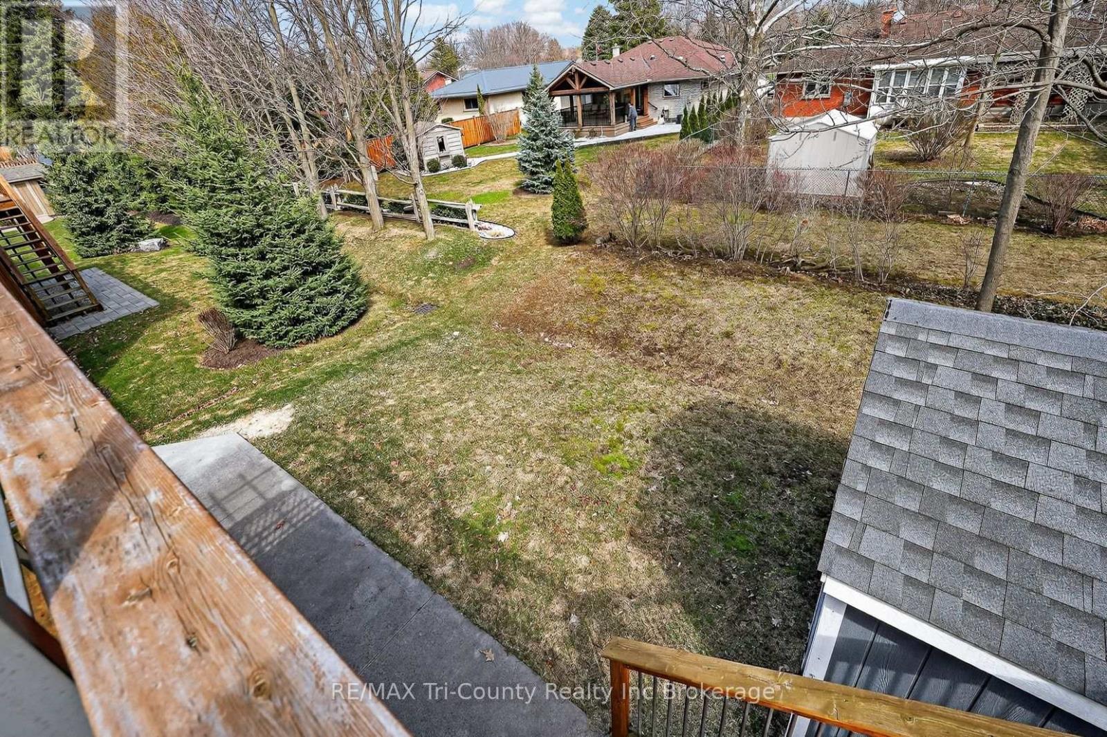 68 COLIN AVENUE — photo 38