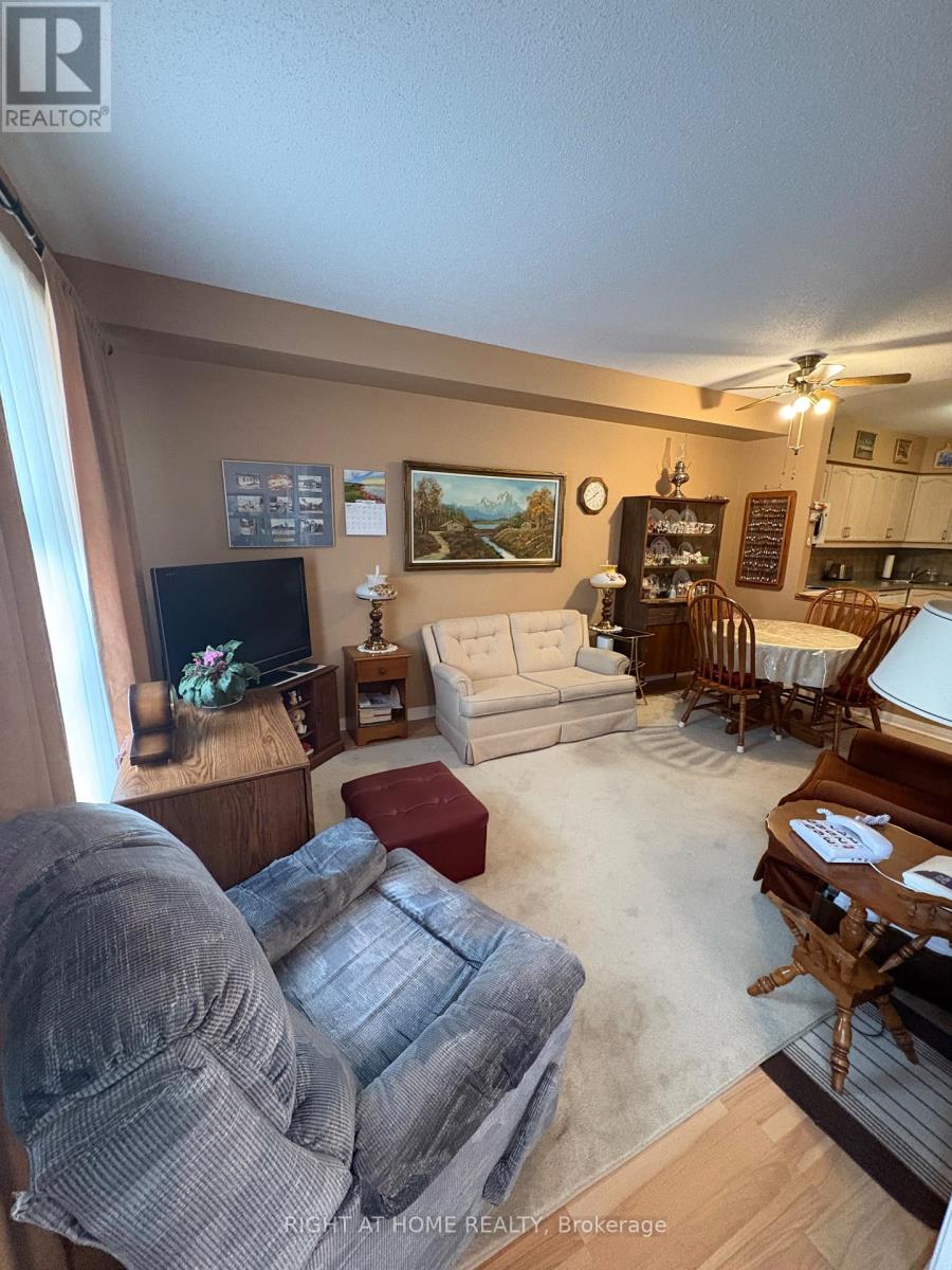 #312 90 DEAN AVENUE - 28